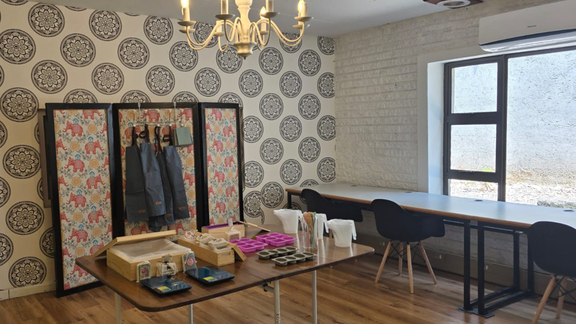 Luxury Soap Bar Workshop at LUCCA SkillBuilders Academy