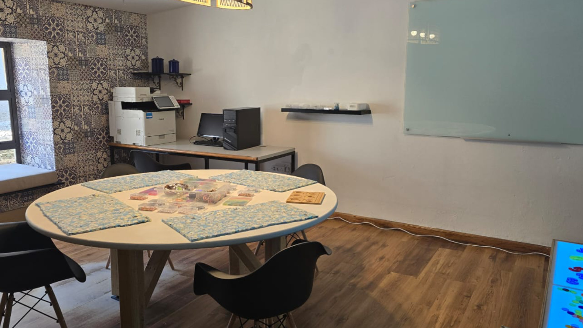 Robotics and coding workshop at LUCCA SkillBuilders Academy